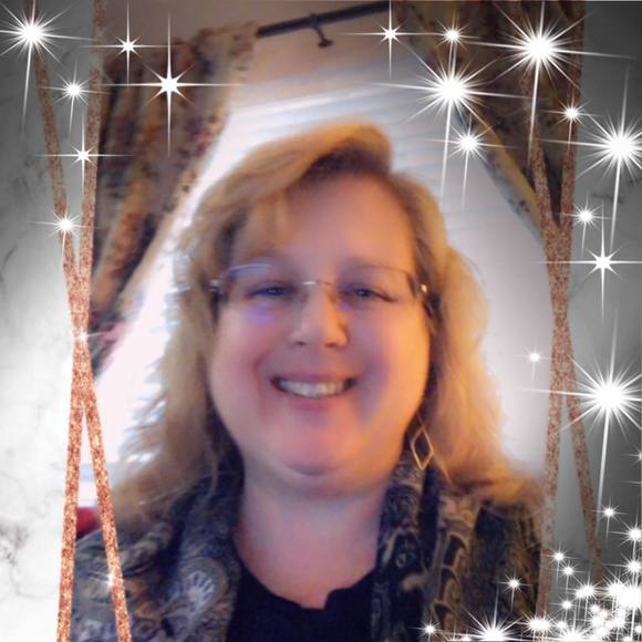 Meet your Posher, Theresa - Picture 1 of 1